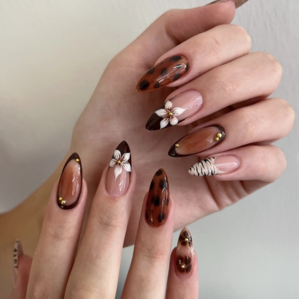Photography Tips - 24pcs Brown French Tip Press on