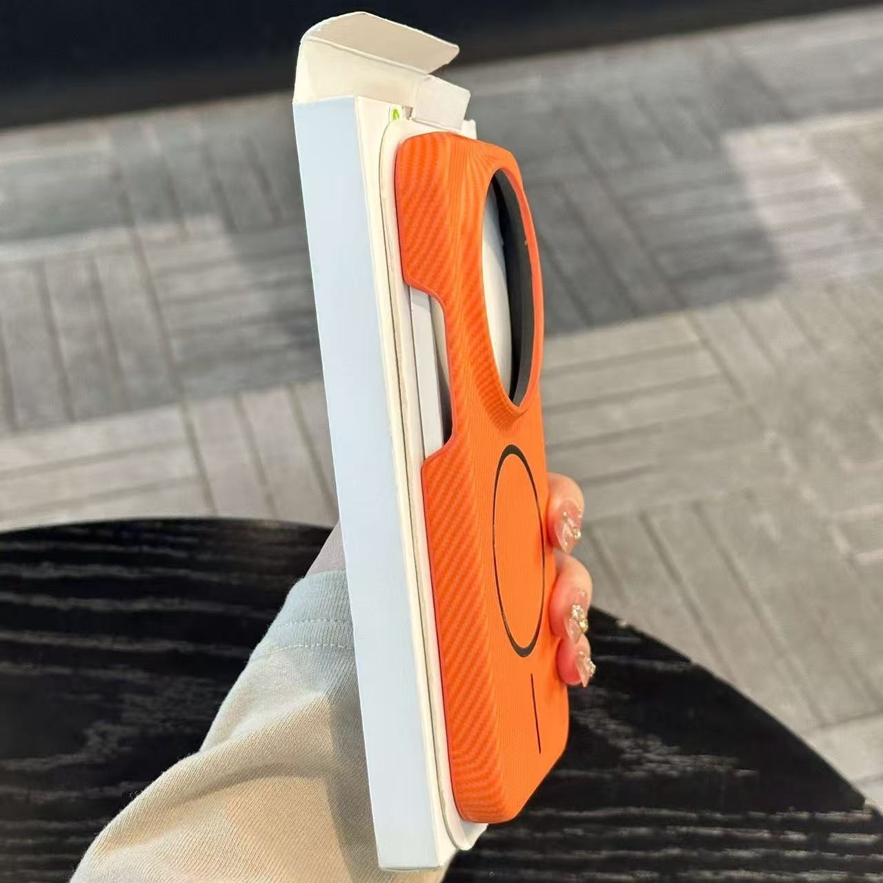 Ultra Thin Carbon Fiber Plasti - огляд і ціна Photography Xiaomi 17 Ultra