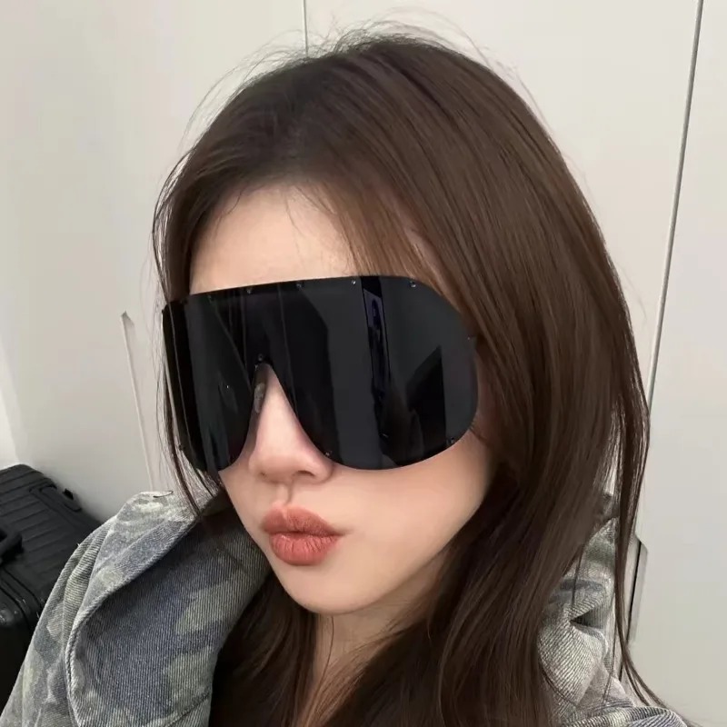 New Lntegrated Oversized Oval  - огляд і ціна Photography Fashion